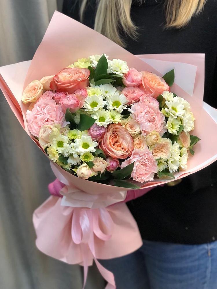 Букет цветов из: Гвоздики, Розы и Хризантемы в Заворово