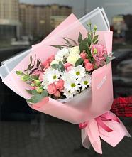 Букет цветов из:  Розы, Лизиантусы и Хризантемы в Заворово