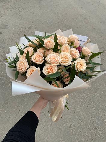 Букет Кремовые розы Латте в Заворово